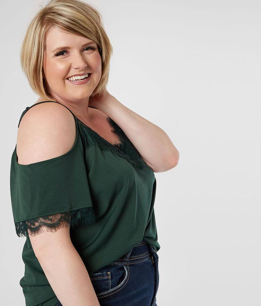 Image of Willow & Root Cold Shoulder Top - Plus Size