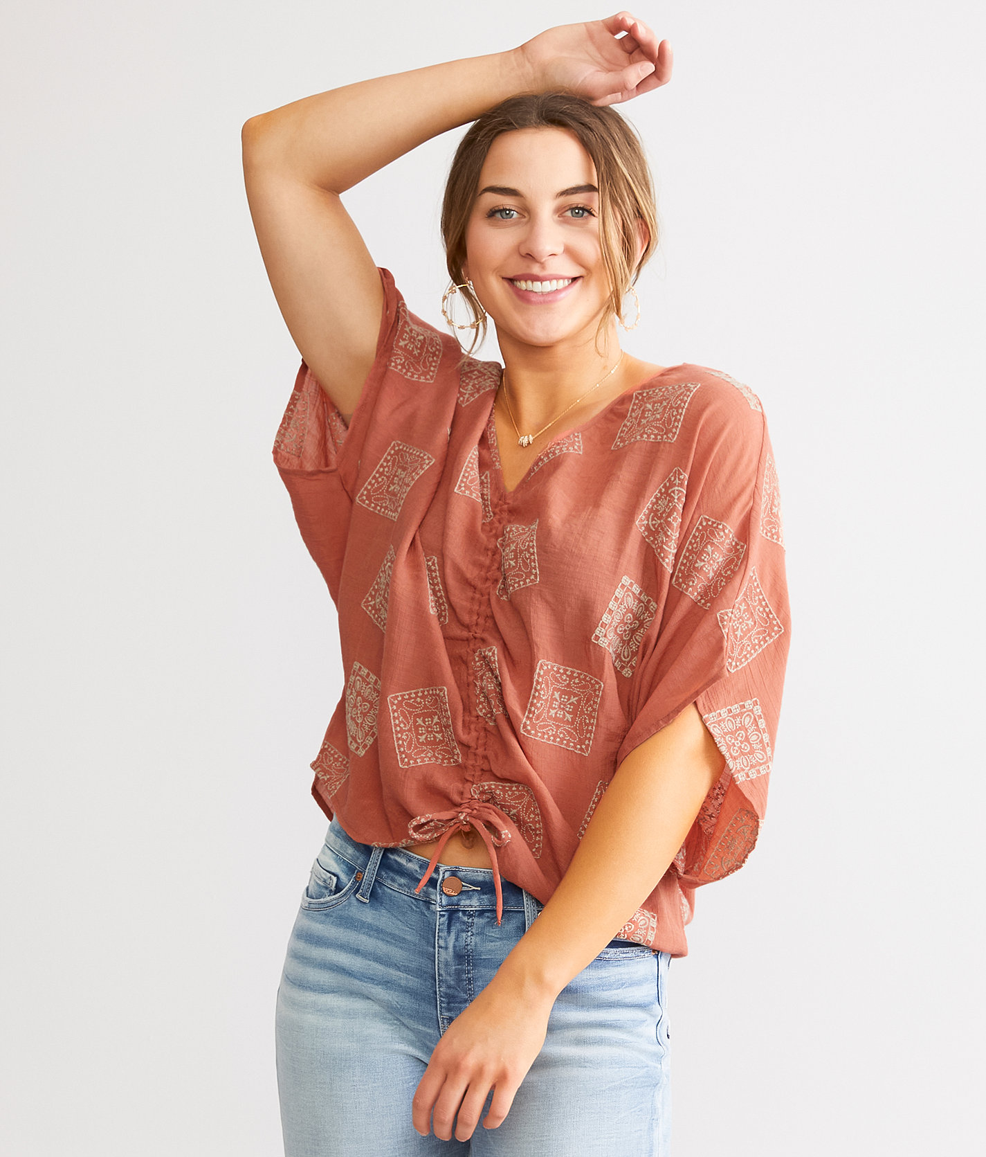 Tobeinstyle Women's Boat Neck Dolman Style Blouse Size ToBeInStyle Women's Boat Neck Blouse - Dolman Style 3/4 Sleeve Knit Top Tobeinstyle Women's Boat Neck Dolman Style Blouse Pattern