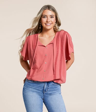 Daytrip Crinkle Front Tie Top front view