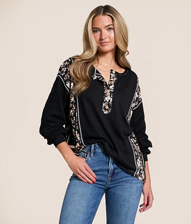 Daytrip Pieced Floral Henley front view