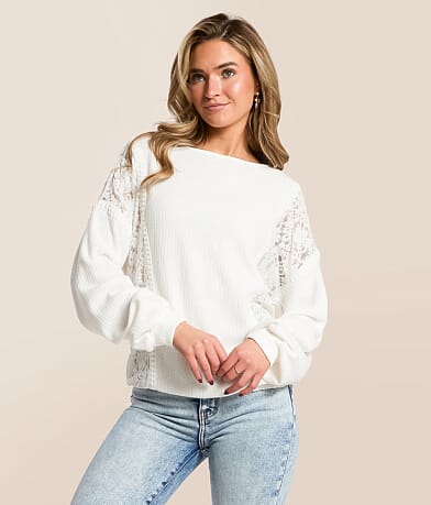 Daytrip Floral Lace Top front view