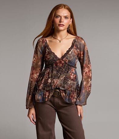 Floral Mesh Ruffle Top