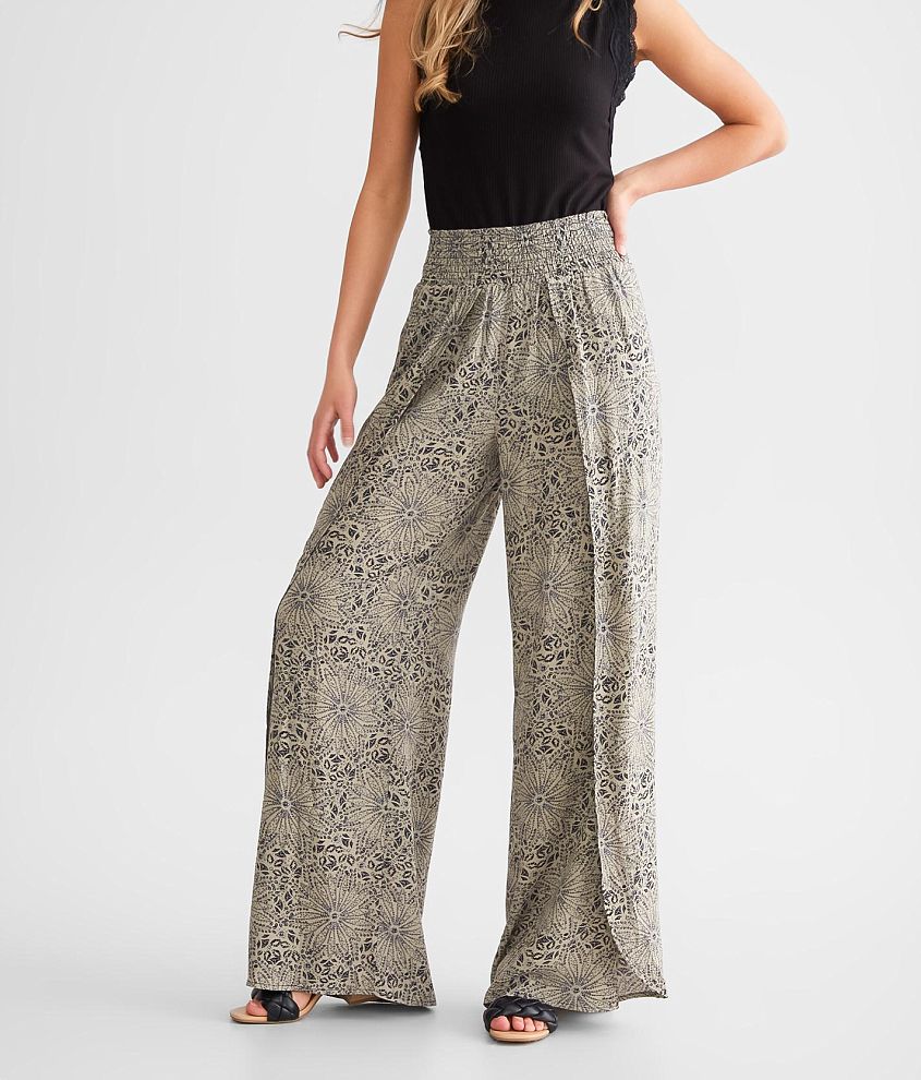 Daytrip Floral Flyaway Pant front view