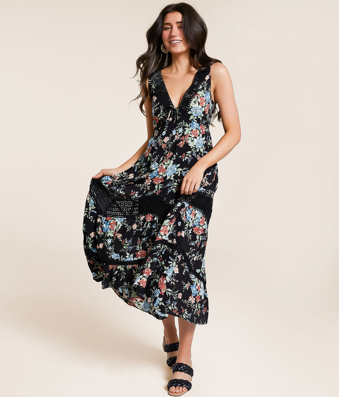 Willow & Root Women's Rayon Floral Midi Dress in Black Floral/Black | Size: Small | Buckle