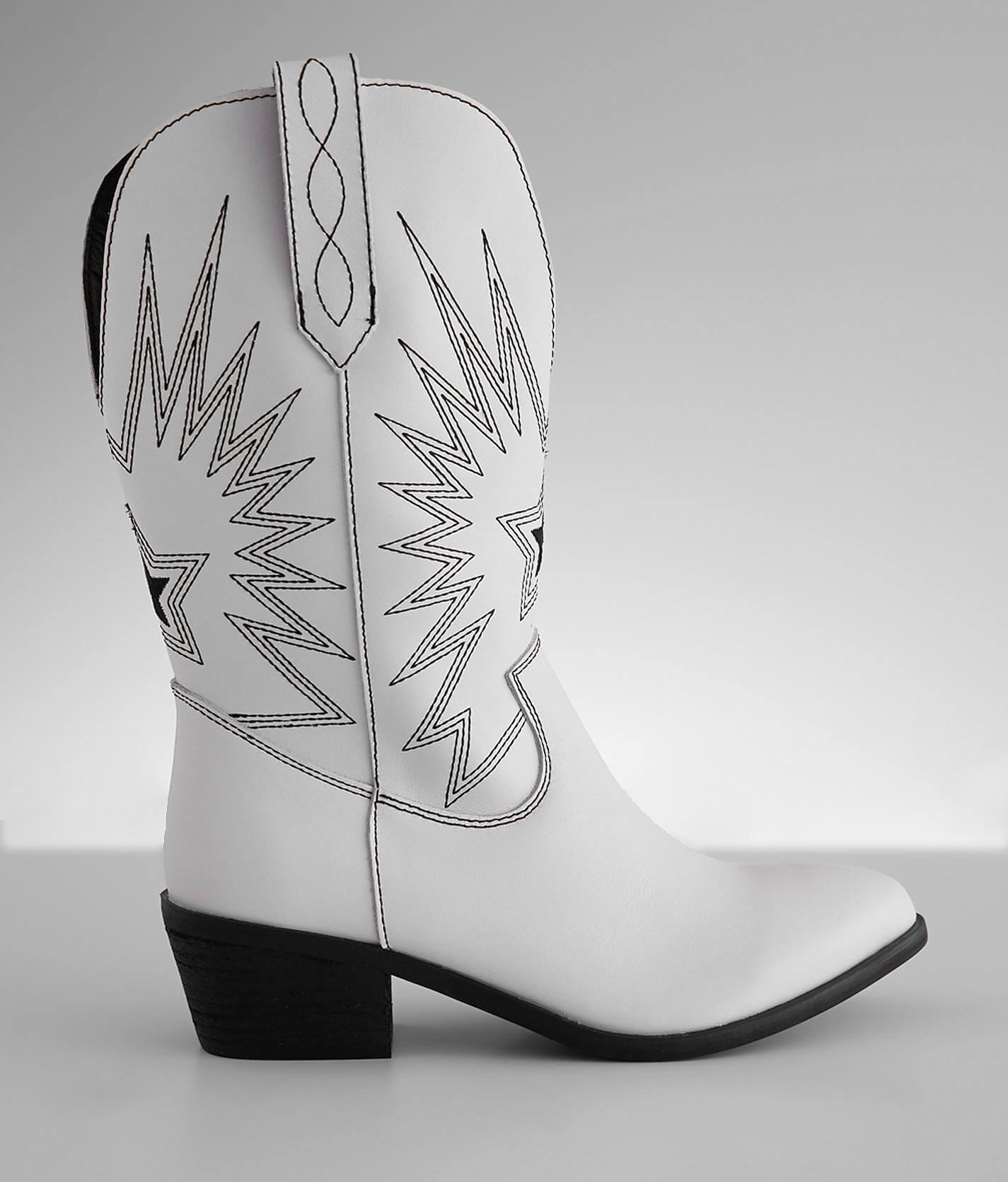 white fringe cowboy boots