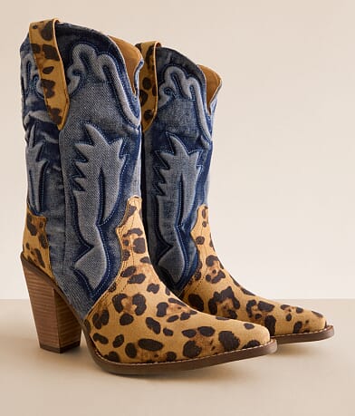 Dingo Tipsy Leather Western Boot misc detail 1 view