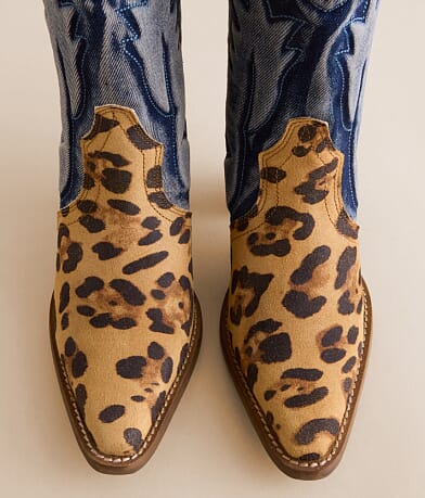 Dingo Tipsy Leather Western Boot misc detail 3 view