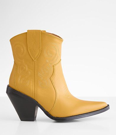 Dingo Pretty N' Prissy Western Leather Ankle Boot front view