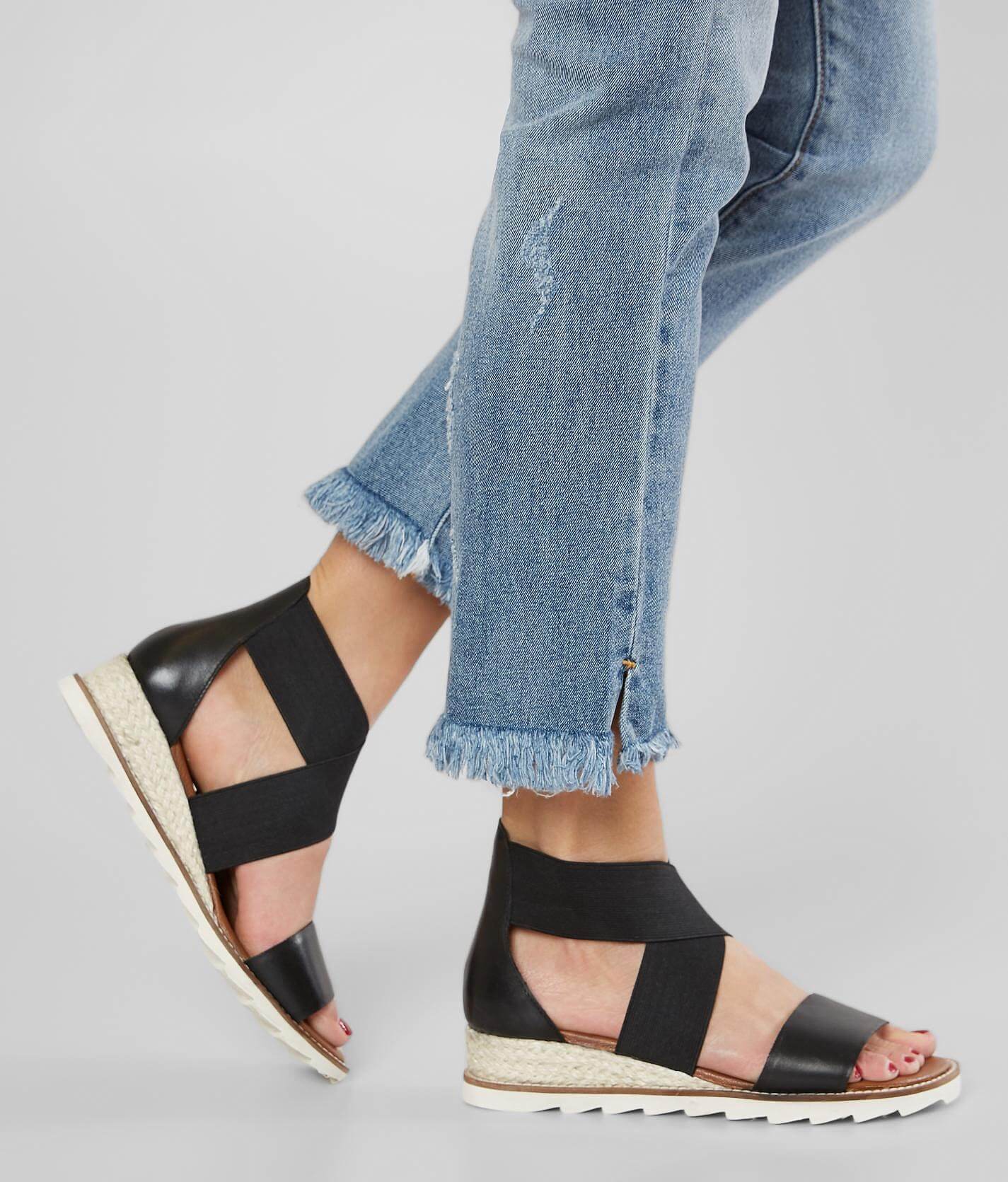 diba wedge sandals