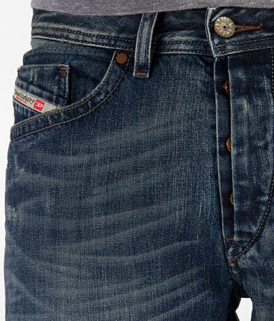 Diesel Braddom Jean front pocket view