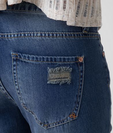 Dittos Alec Skinny Boyfriend Jean back pocket view