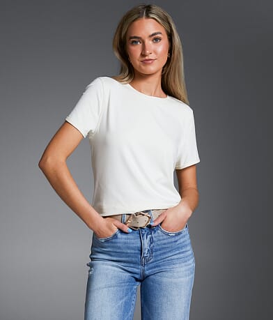 Buckle Black Callie T-Shirt front view
