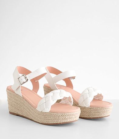 Qupid Caleb Flatform Sandal MISC_DETAIL_2