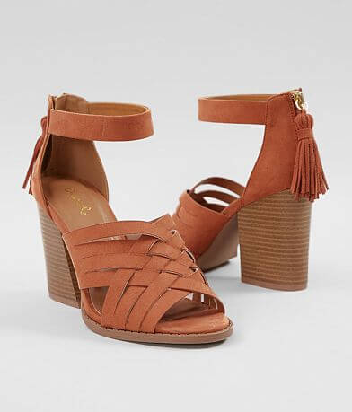 Qupid Day Off Heeled Sandal misc detail 1 view