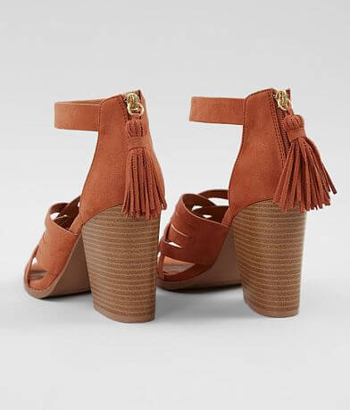 Qupid Day Off Heeled Sandal misc detail 2 view