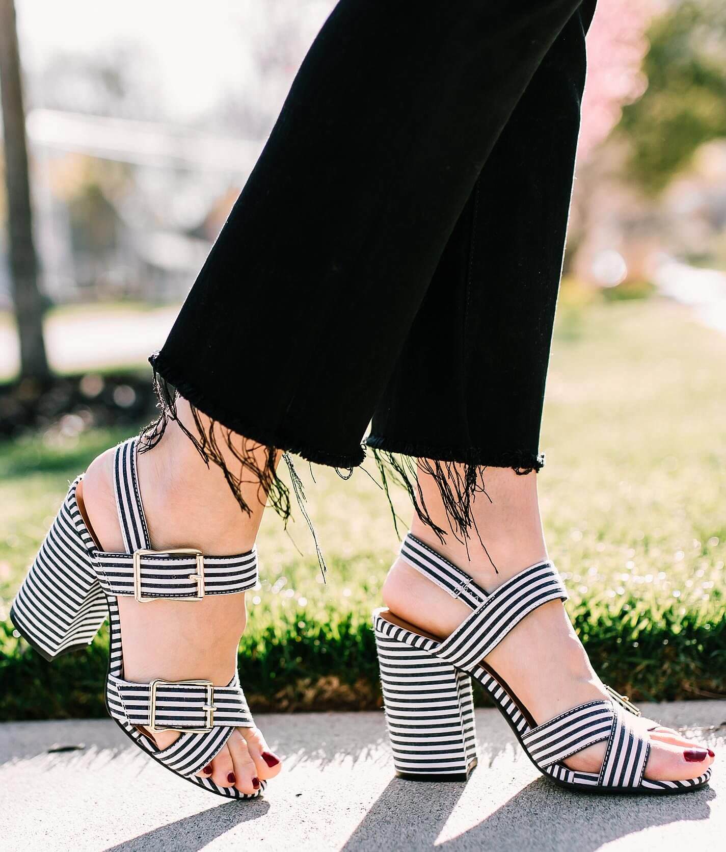 Qupid Lake Strappy Heels