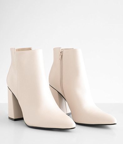 Qupid Maelie Ankle Boot MISC_DETAIL_2