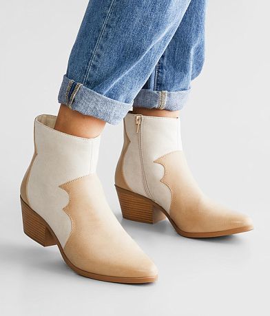 Qupid Montana Ankle Boot MISC_DETAIL_4