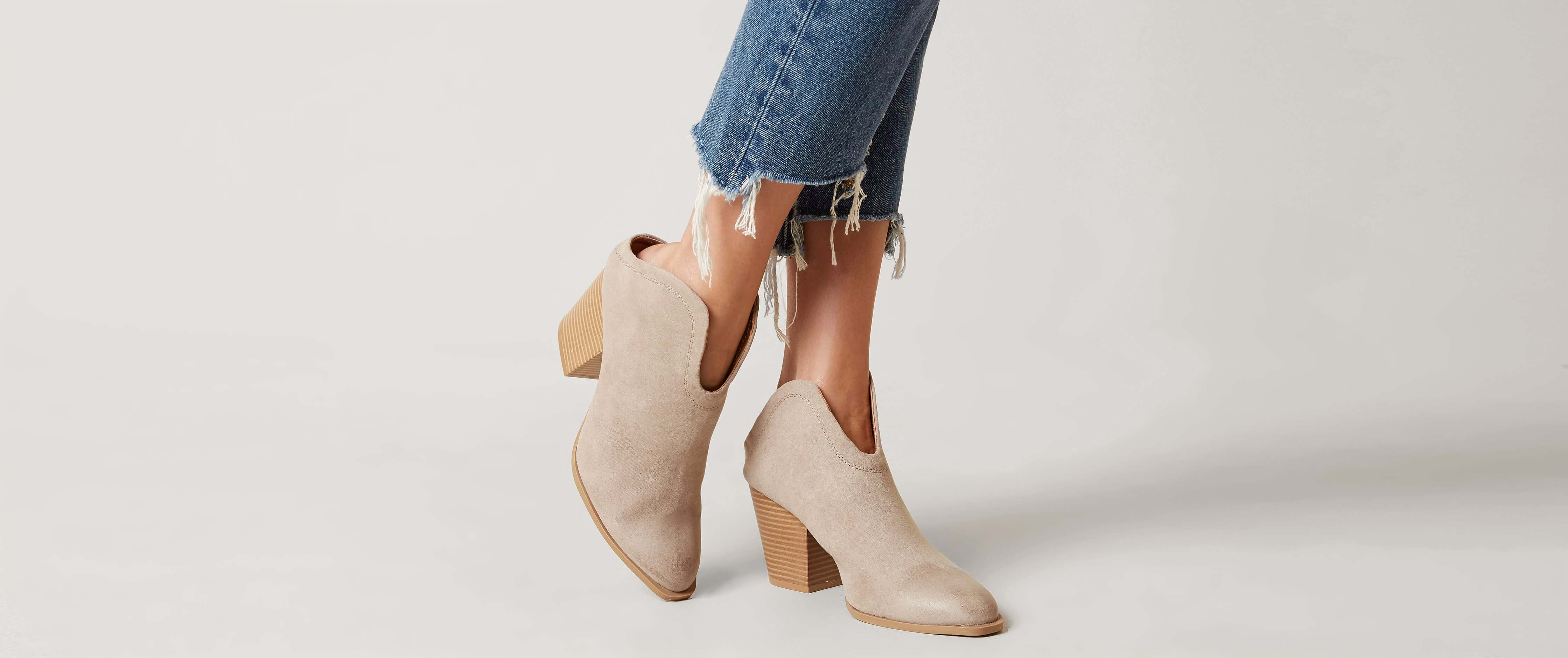 qupid booties taupe