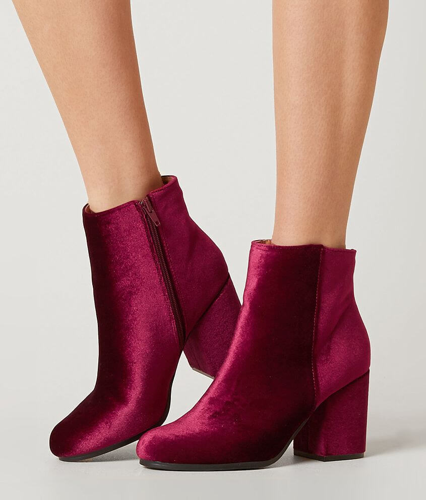 Qupid Rannel Ankle Boot front view