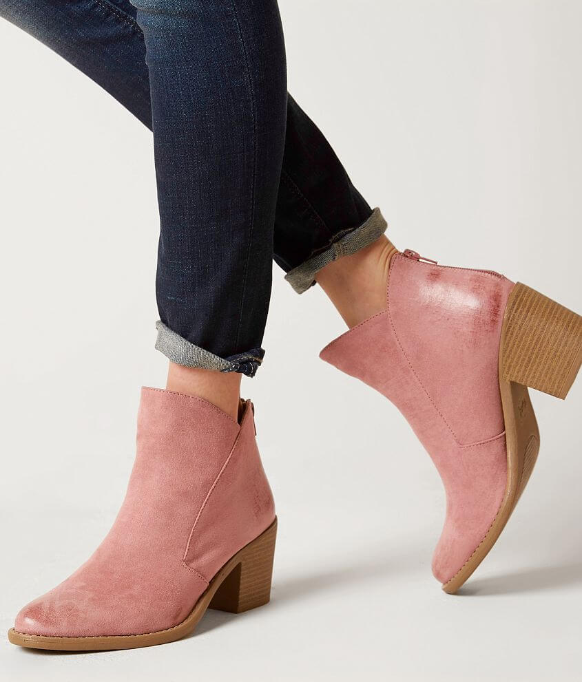 Qupid Tobin Ankle Boot front view