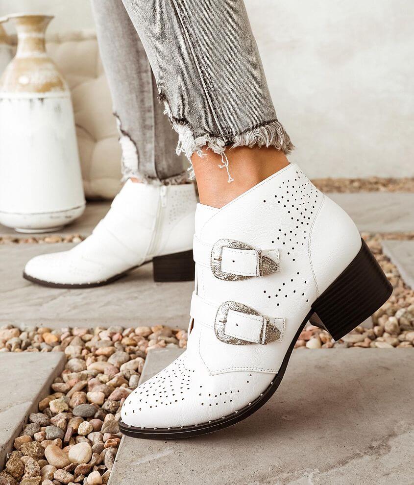 Qupid store studded booties