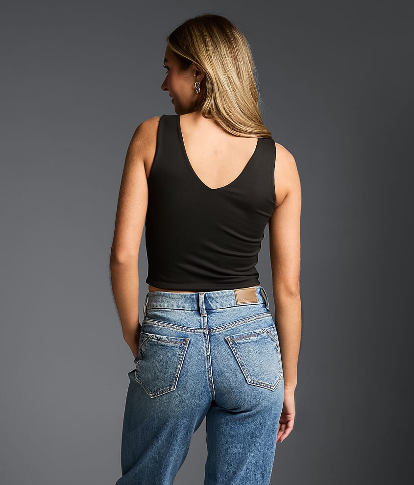 Shaping & Smoothing Cropped Tank Top