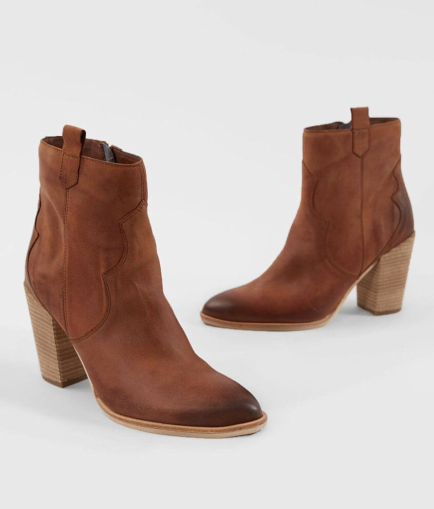 Crevo boots womens best sale