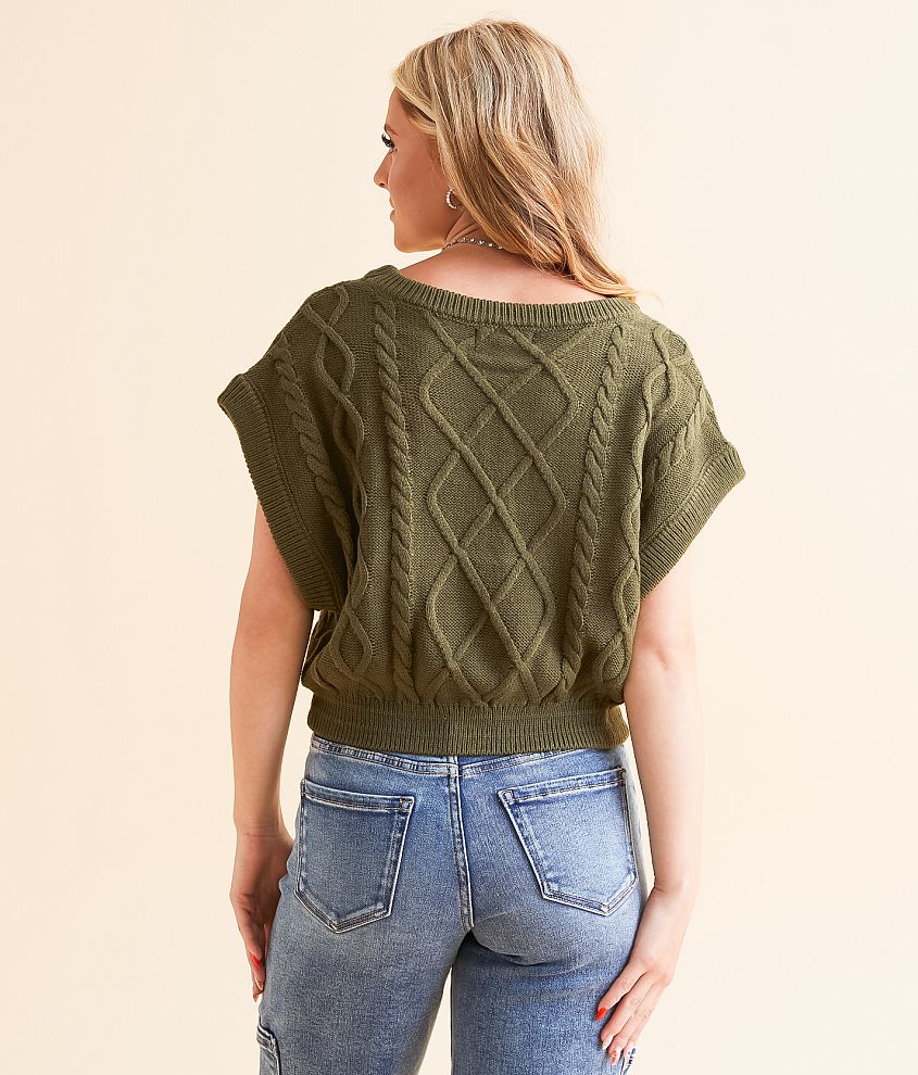 Cropped Cable Knit Sweater