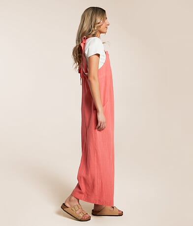 En Creme Pleated Wide Leg Jumpsuit FULL_RIGHT_SIDE