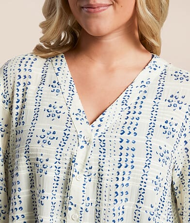 En Creme Textured Blouse MISC_DETAIL_1