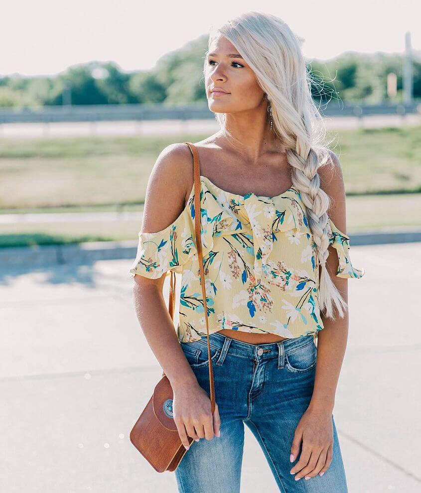 En Creme Cold Shoulder Cropped Top front view