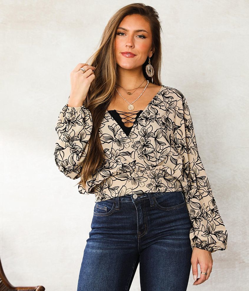Willow &#38; Root Flocked Floral Metallic Top front view