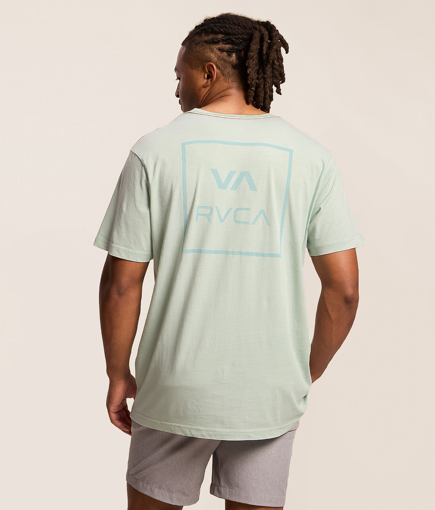 Take　a　WayのTシャツ RVCA All The Way T-Shirt - Men's Graphic T-Shirts in Blue Haze