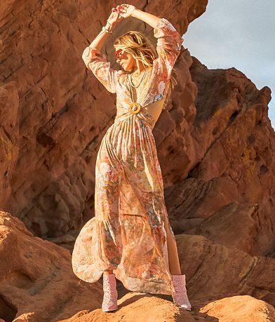 Willow &amp; Root Floral Chiffon Maxi Dress MISC_DETAIL_2