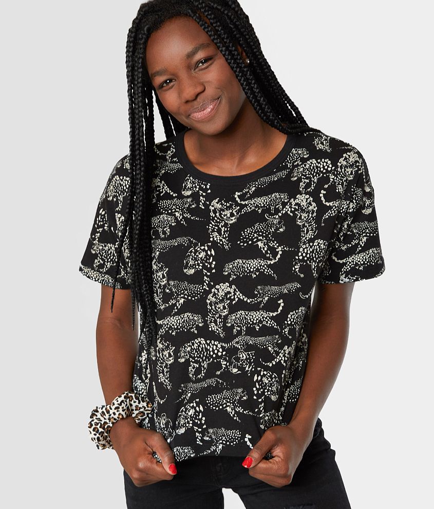 Modish Rebel Leopard Cropped T-Shirt front view