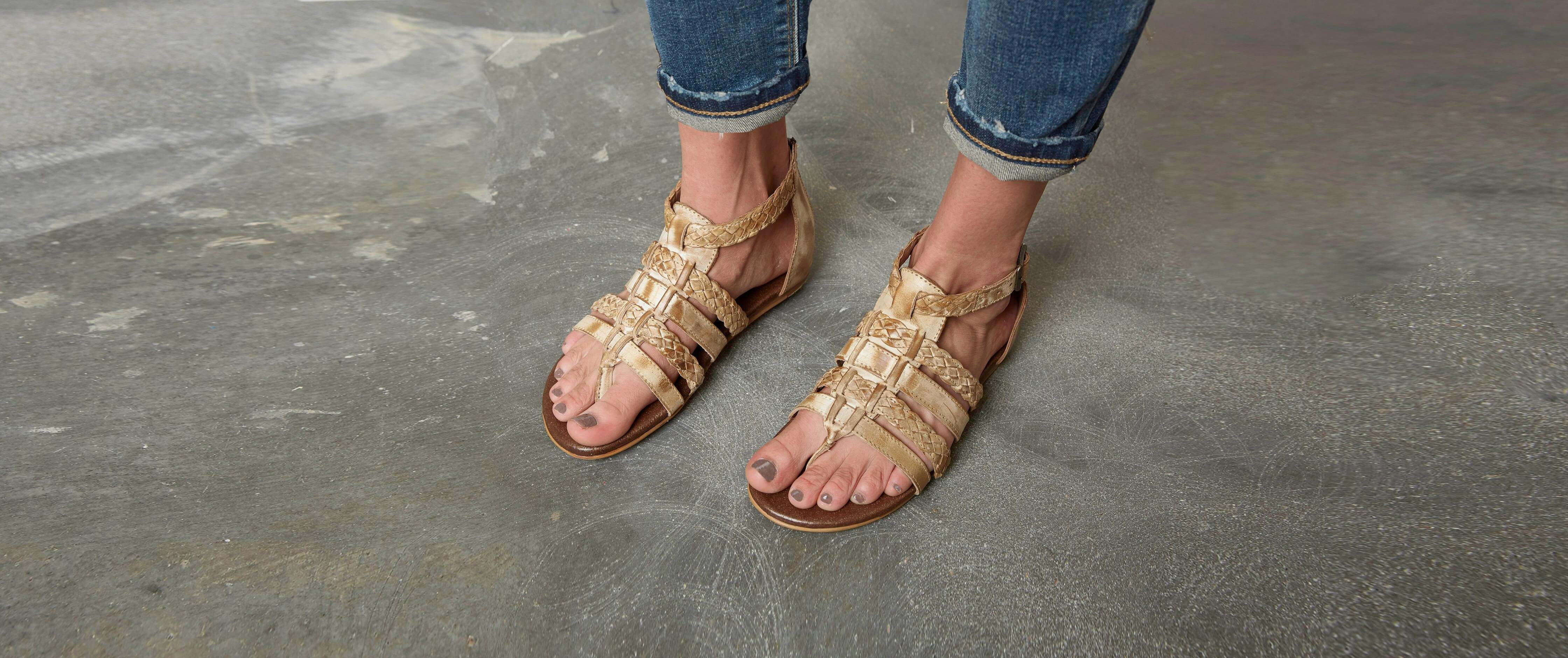 roan sandals buckle