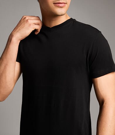 Basic T-Shirt thumbnail 3