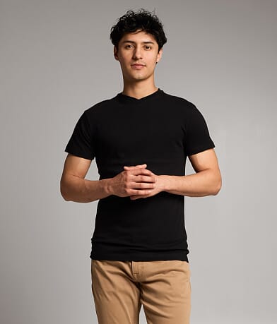 Basic T-Shirt