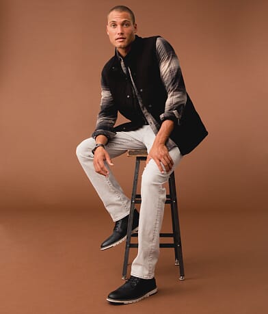 Textured Knit Vest thumbnail 7