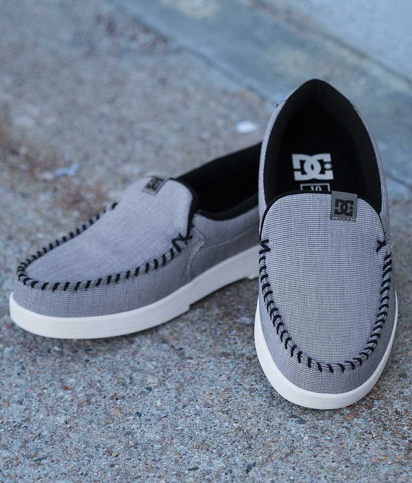 DC Shoes Villain TX Shoe front view