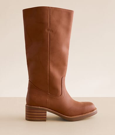 Frye and Co. Miranda Boot front view