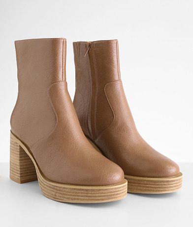 Oasis Society Chunky Heeled Ankle Boot MISC_DETAIL_2