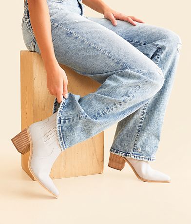 Oasis Society Addison Ankle Boot MISC_DETAIL_6