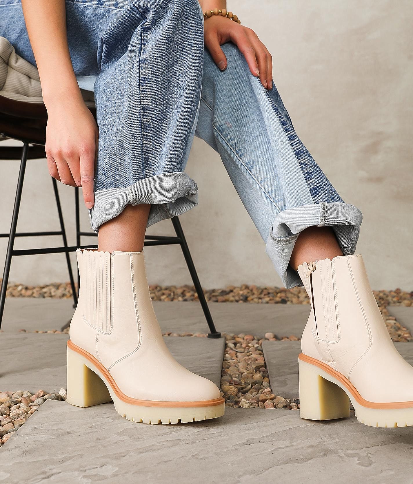 Oasis deals chelsea boots