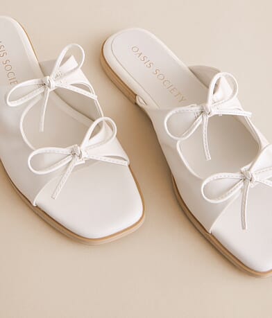 Oasis Society Double Bow Sandal front view
