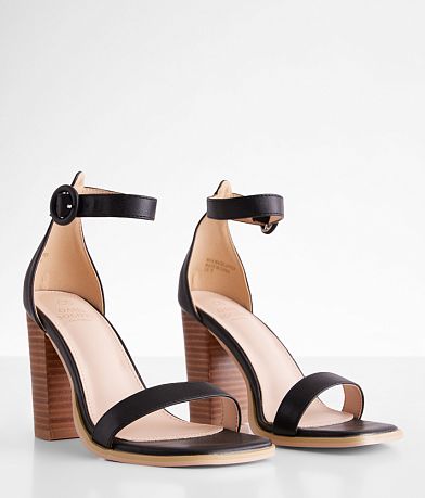 Oasis Society Nyla Heeled Sandal MISC_DETAIL_1