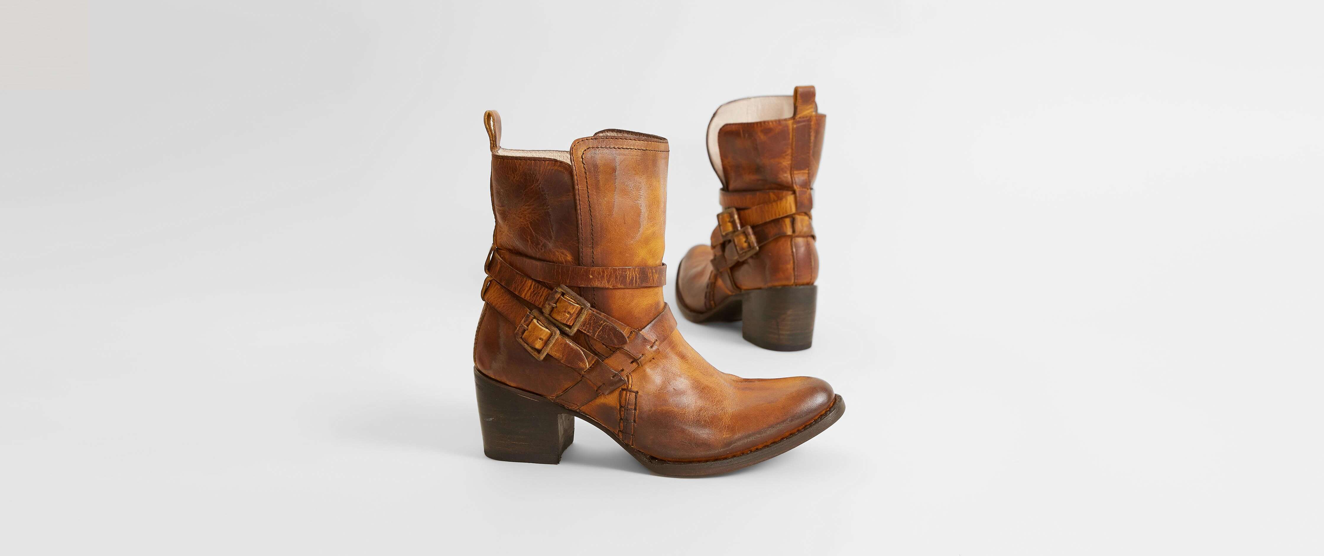 buckle freebird boots