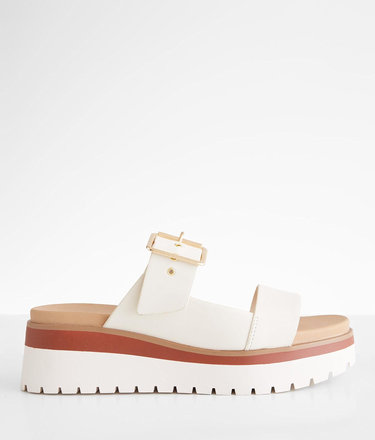 SPUR ◆ Roa Wrinkle & Softly Flatform Sandal AZALEA WANG ARROW EMBELLISHED FLATFORM SANDAL IN SILVER – AKIRA