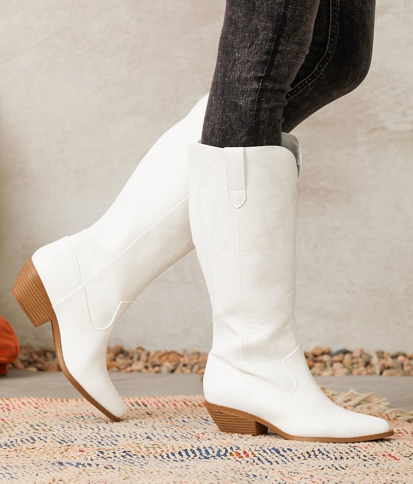 White hotsell western boots